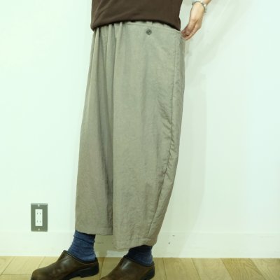 画像3: yim ナイロンカーブパンツ