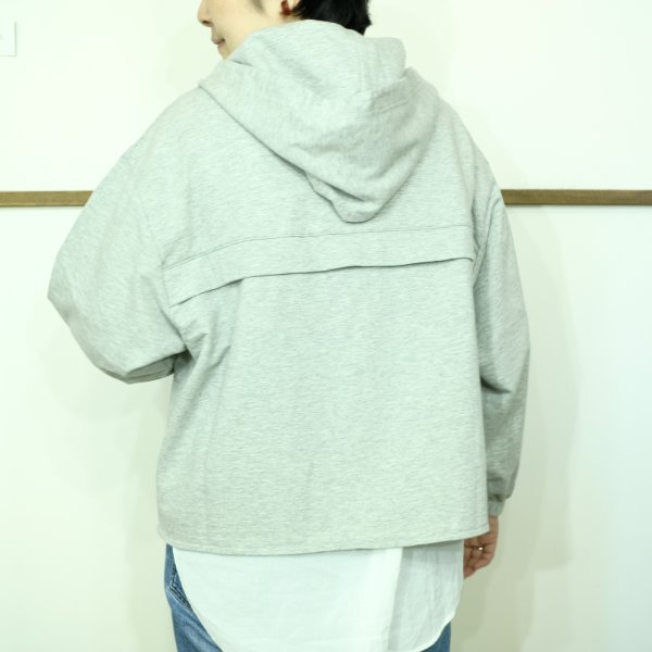 画像9: yim  バックタックパーカー (9)