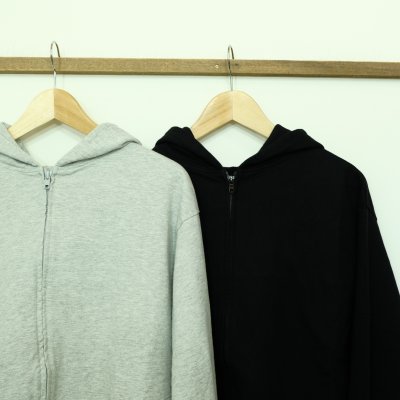 画像1: yim  バックタックパーカー