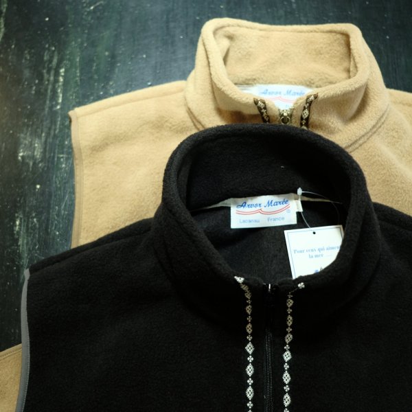 画像4: ARVOR MAREE　フリースベスト　チロリアンテープ (4)