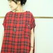 画像1: 快晴堂　タータンチェック　ステッチたくさんフレンチTシャツ   （ブラックウオッチのみ） (1)