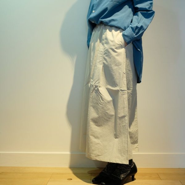 画像1: NARU　ナイロンのスカート (1)