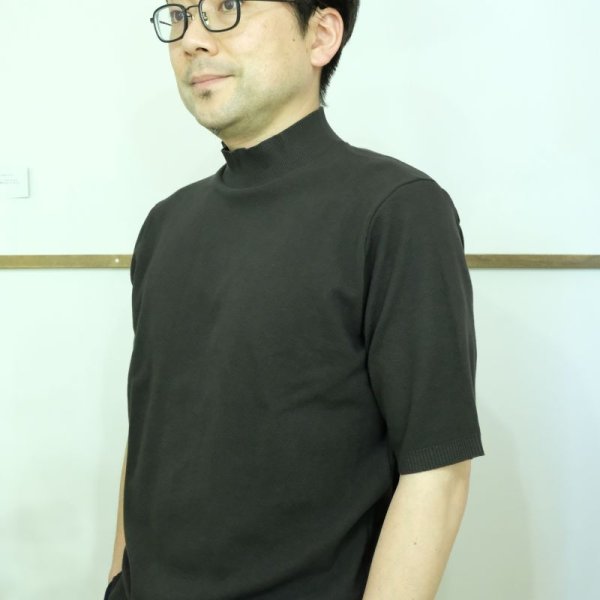 画像1: sale!!　イタリア製もぽっきり！　gicipi　モックネックのリラックスニットソー (1)